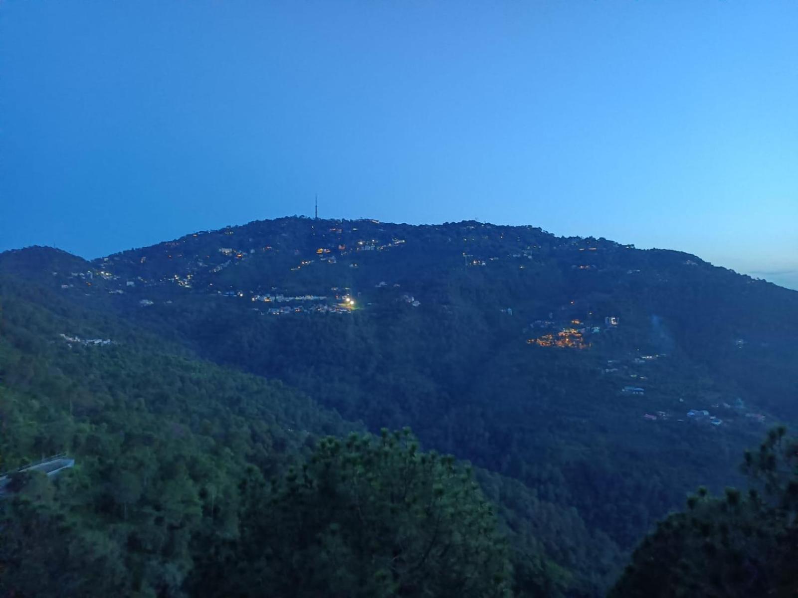 The Heritage Home Kasauli I Pine View Serviced Villa I Best Seller I Vacations I Family Events I Sky Bonfire I Kasauli By Exotic Stays 외부 사진